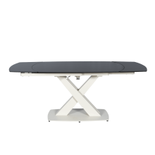 Разтегателна трапезна маса MATEO - черна Разтегателна трапезна маса MATEO - черна