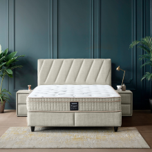 Тапицирана спалня с матрак SIESTA 140 x 200 - крем 01 Тапицирана спалня с матрак SIESTA 140 x 200 - крем 01